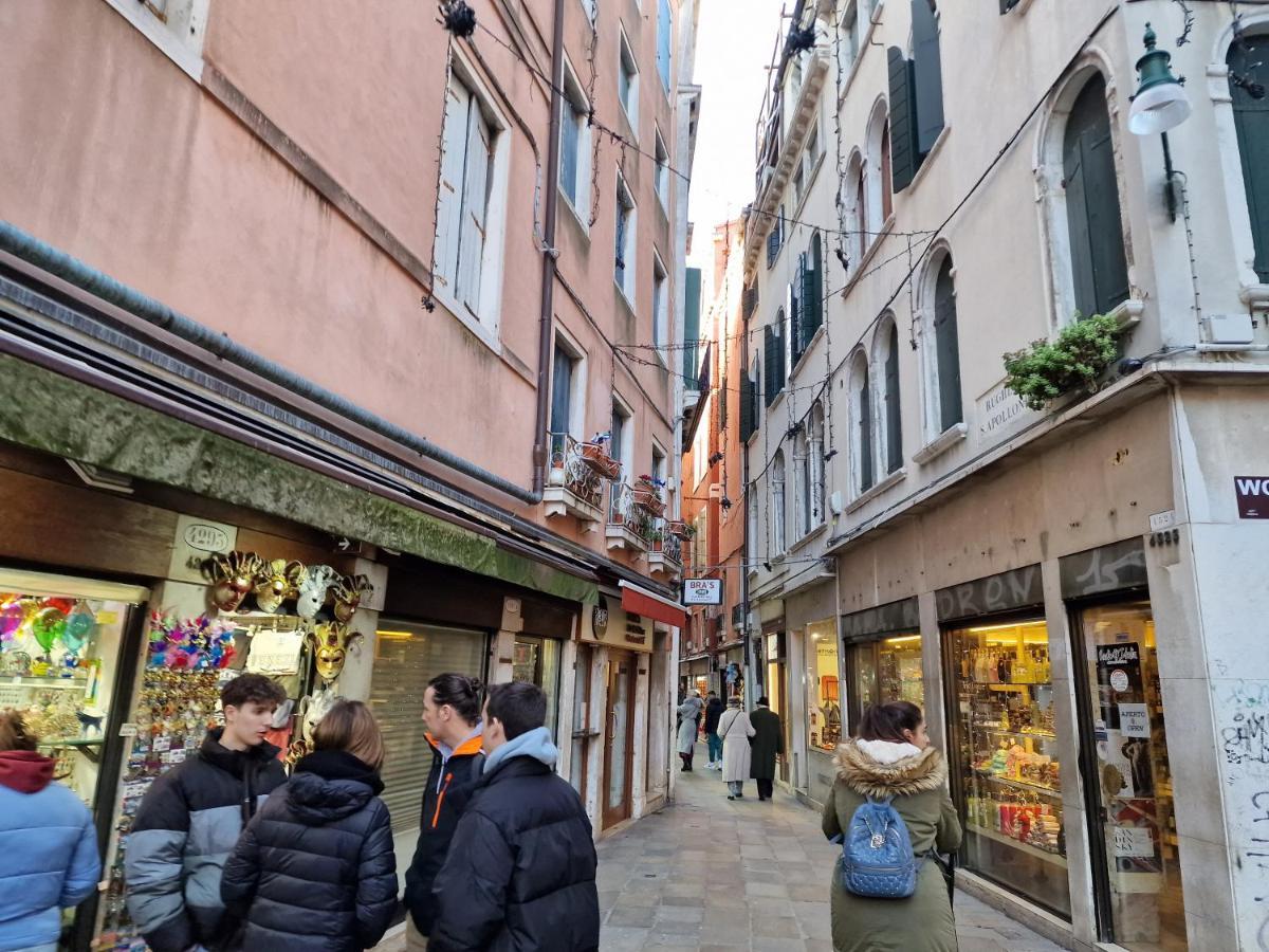 Appartamento Al Centro Di Venezia 6 Posti Letto Venice Exterior photo